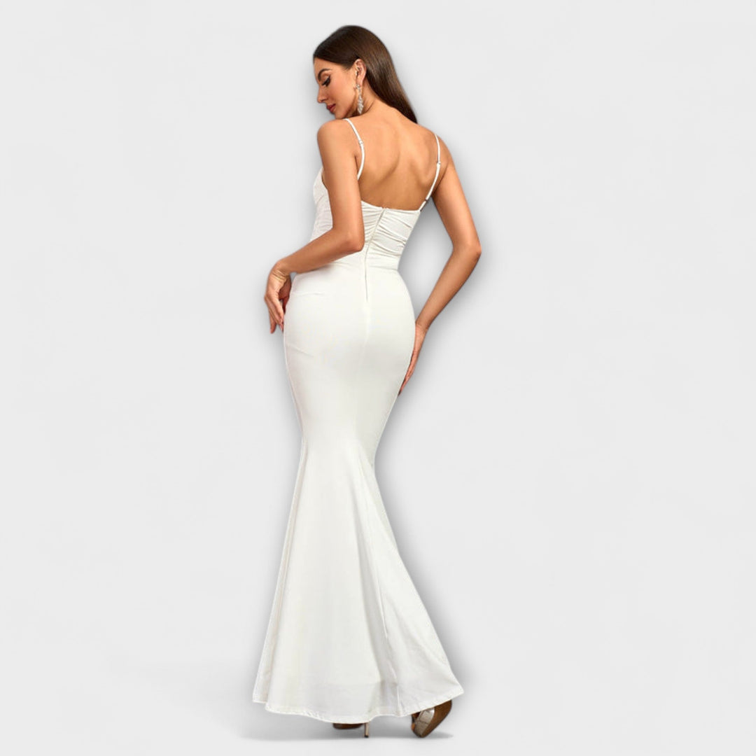 Callie - Elegant Ruffle Dress